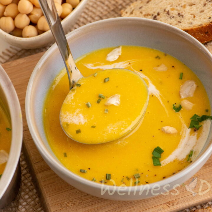 The Easiest Vegan Butternut Squash Soup