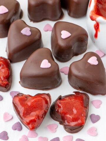 Dark Chococlate Strawberry Hearts featured image