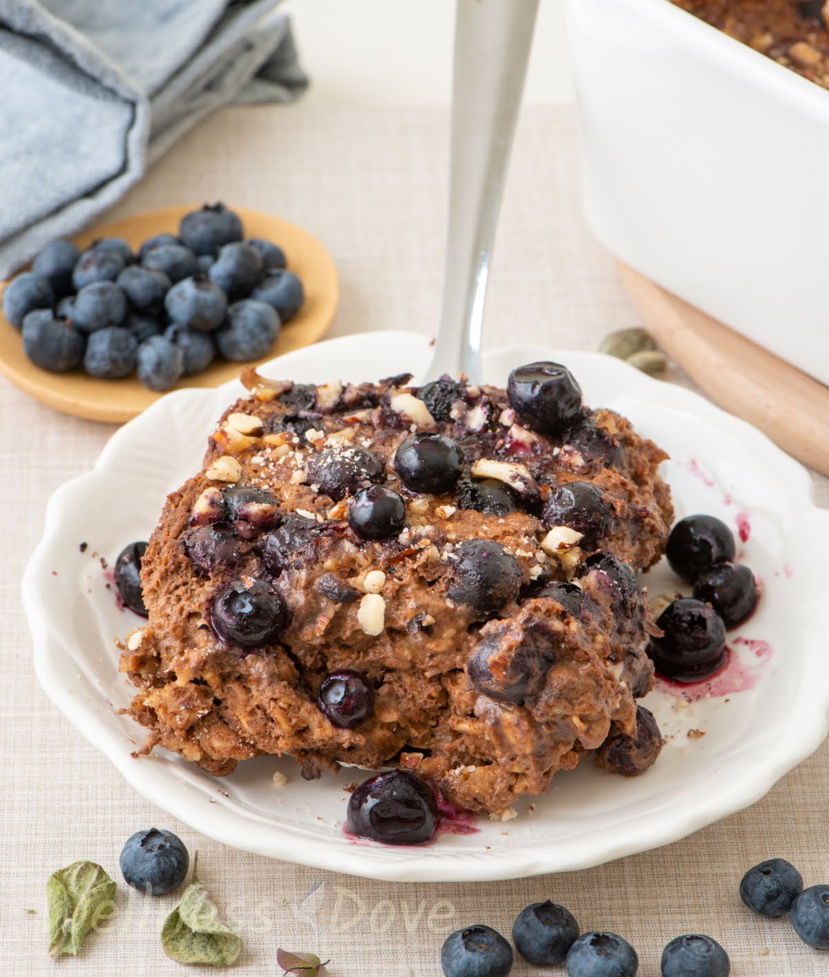Baked Oatmeal with Blueberries