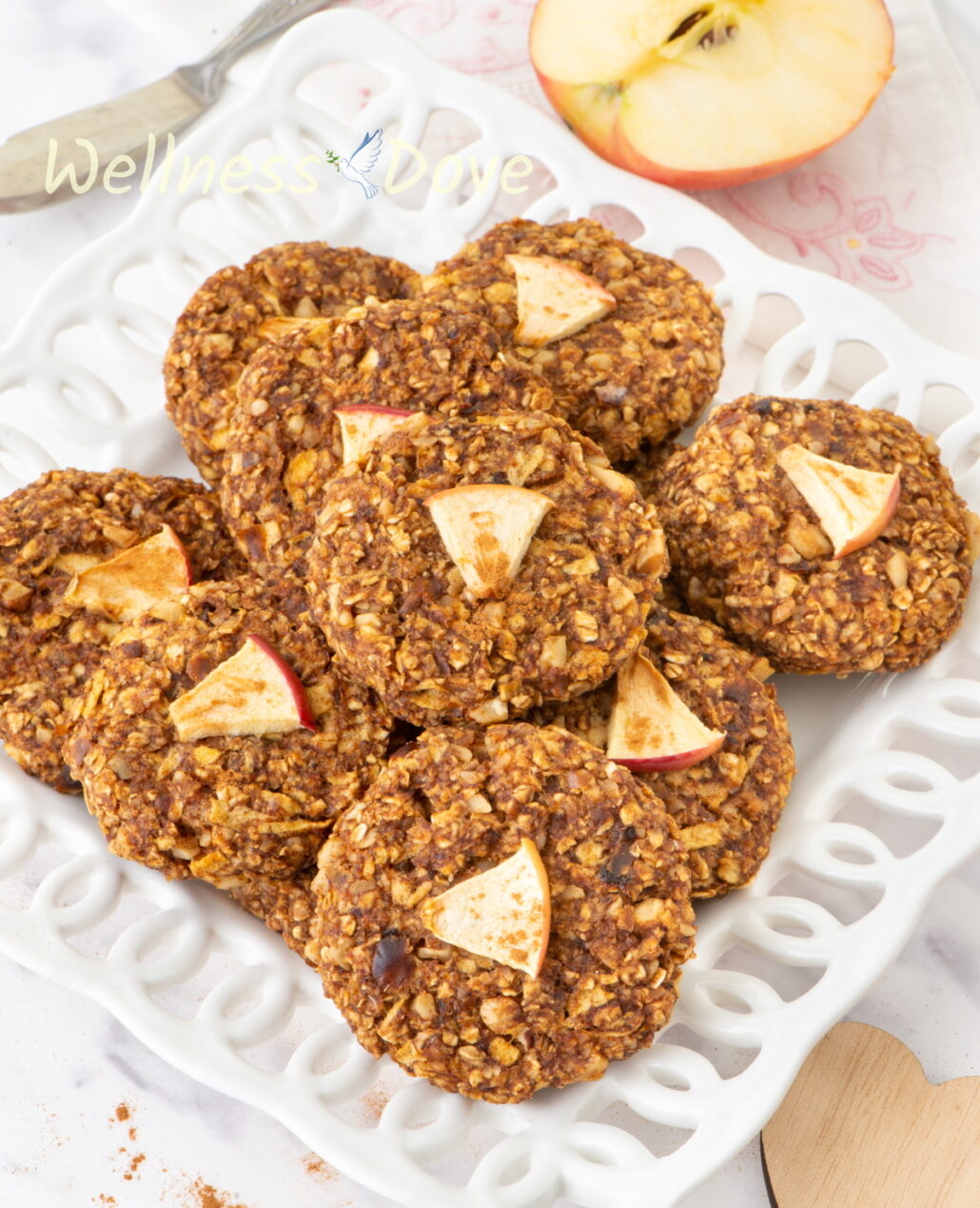 the Apple Oatmeal Vegan Breakfast Cookies in a rectangular plate.