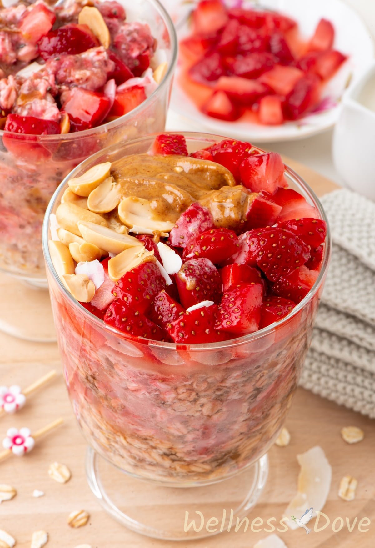Overnight Oats with Strawberries