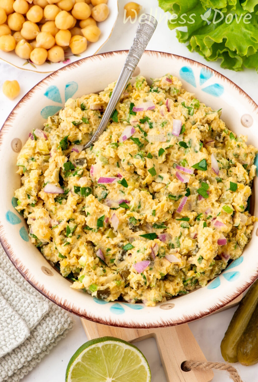 the Healthy Vegan Chickpea ‘Tuna’ Salad in a bowl