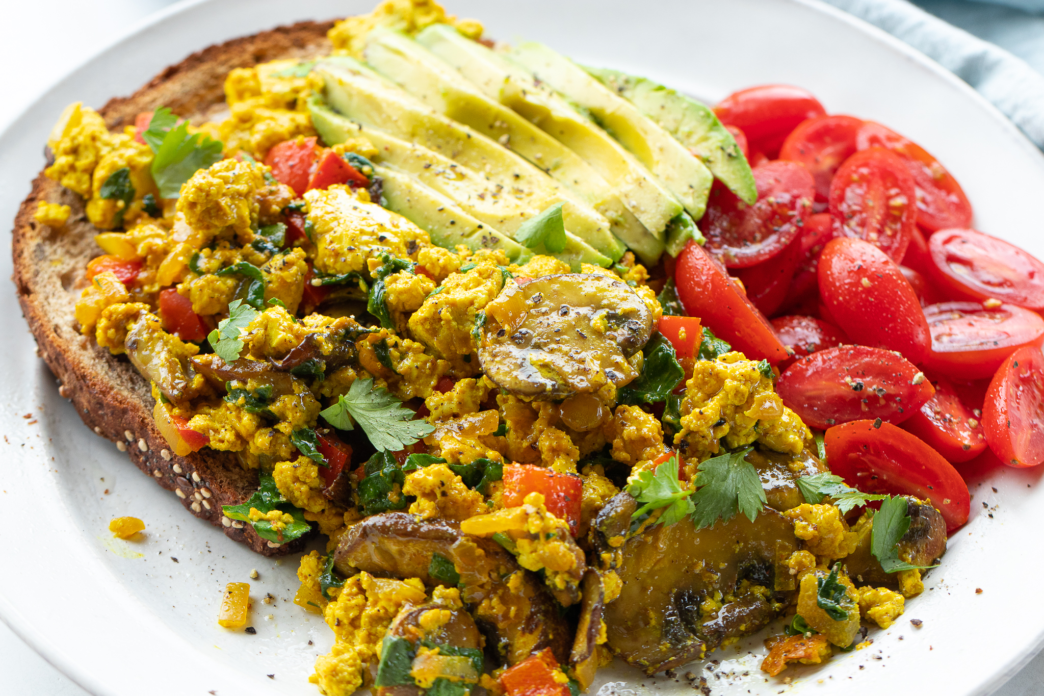 Easy Tofu Scramble with Veggies
