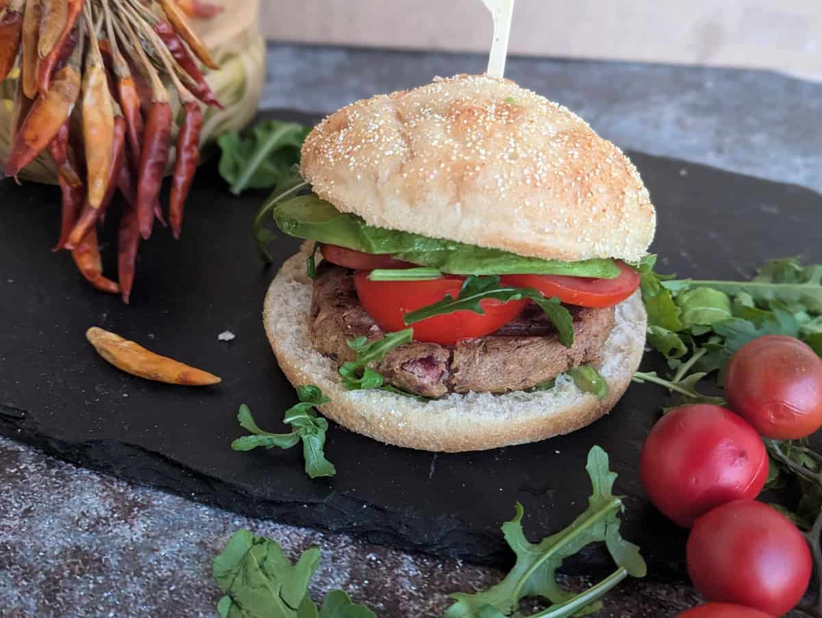 Spicy Jackfruit and Kidney Bean Burgers